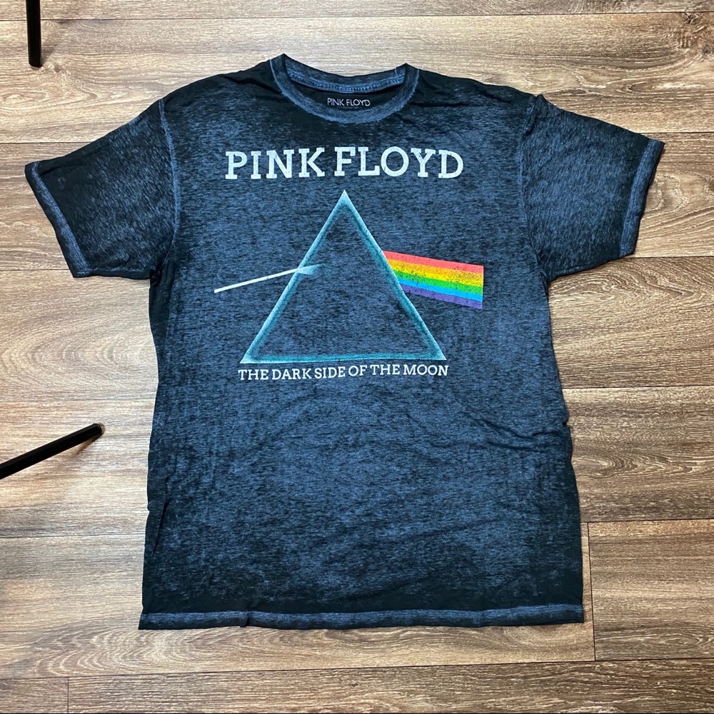 3/25🌼Pink Floyd  TShirt .🌼🌼